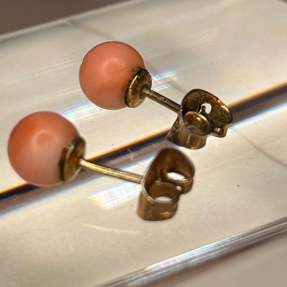 Vintage Marbled Coral Stud Earrings lot E13 - Picture 8 of 8